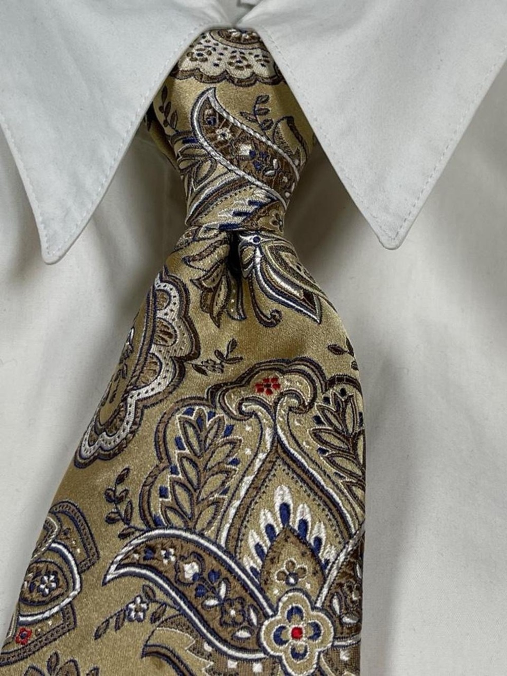 NWOT! Robert Talbott Gold Floral Paisley Silk Tie L58” W3” Italian Silk
